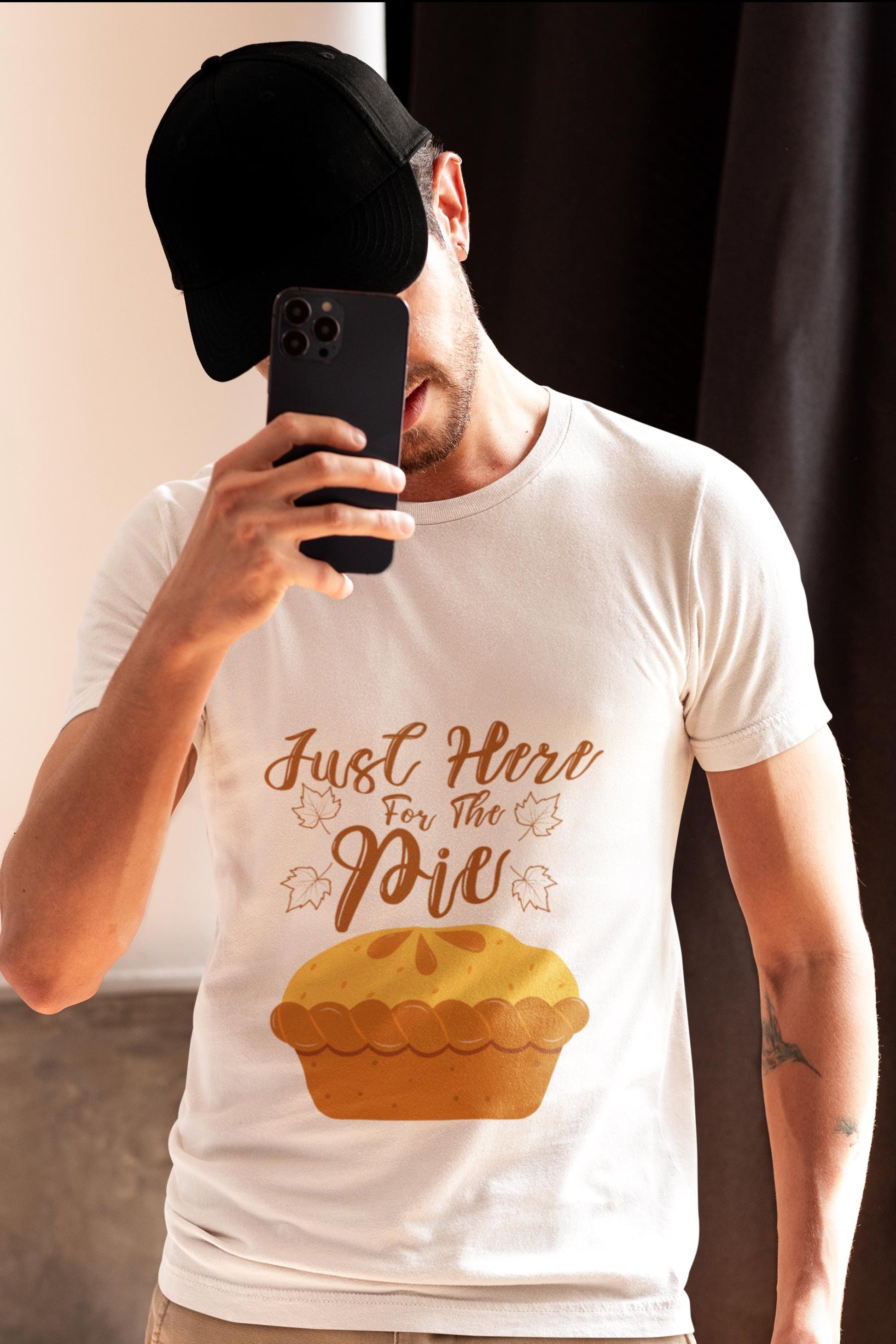 Just Here for the Pie SVG, Thanksgiving SVG, Fall Pie Digital Design SVG, Autumn Clipart for Cricut, Funny Quote Clipart, Silhouette